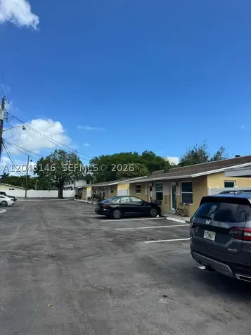4708 SW 33rd Avenue Dania Beach FL 33312