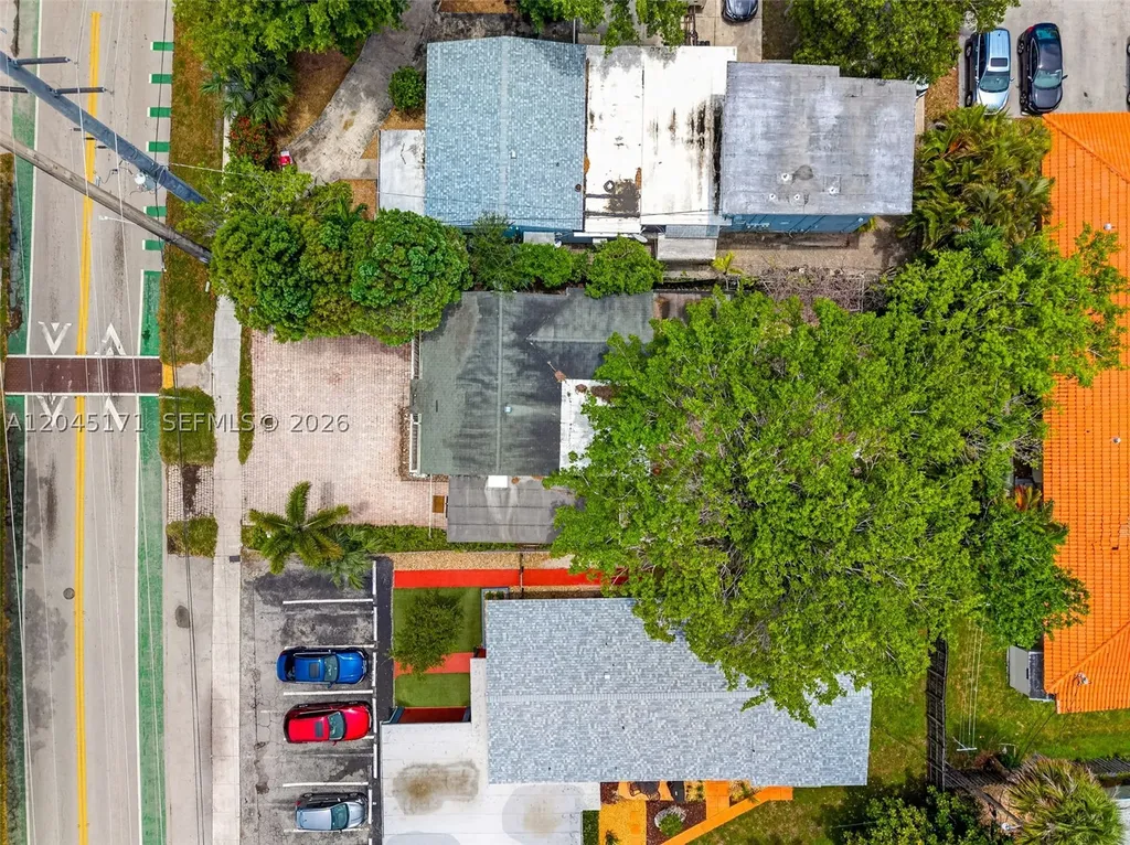 1805 N Dixie Highway Fort Lauderdale FL 33305