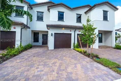 270 SW 159th Place Pembroke Pines FL 33027
