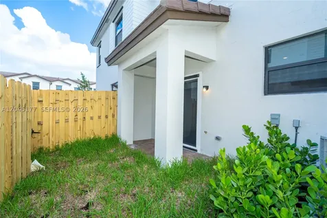 270 SW 159th Place Pembroke Pines FL 33027