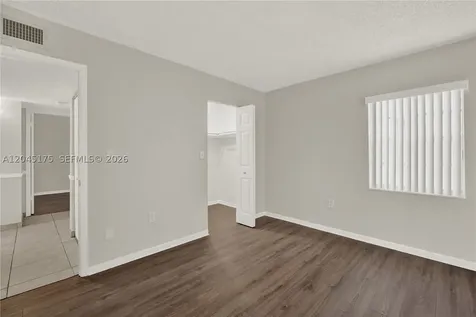 9390 W Flagler Street Miami FL 33174