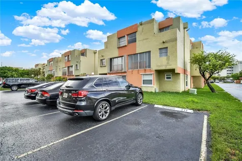 9390 W Flagler Street Miami FL 33174