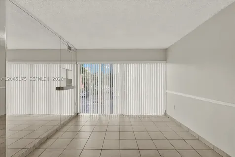 9390 W Flagler Street Miami FL 33174