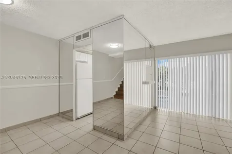 9390 W Flagler Street Miami FL 33174
