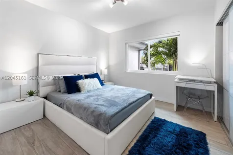 1724 71st Street Miami Beach FL 33141