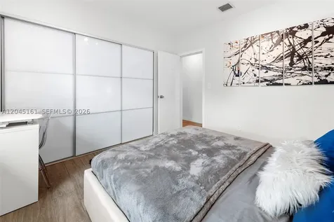 1724 71st Street Miami Beach FL 33141