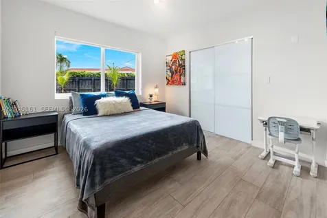 1724 71st Street Miami Beach FL 33141