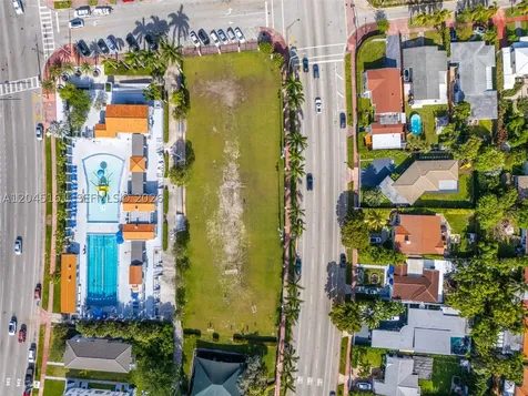 1724 71st Street Miami Beach FL 33141