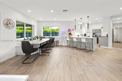 1724 71st Street Miami Beach FL 33141