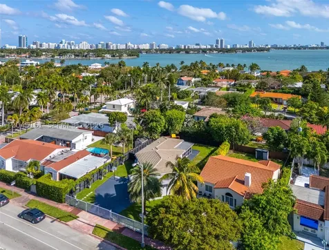 1724 71st Street Miami Beach FL 33141