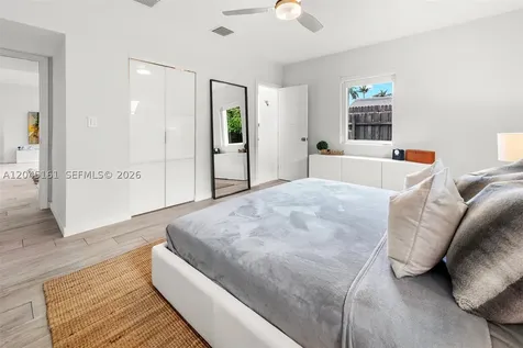 1724 71st Street Miami Beach FL 33141