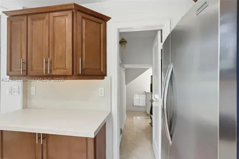 592 Fernwood Road Key Biscayne FL 33149