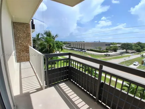 555 NW 4th Avenue Boca Raton FL 33432