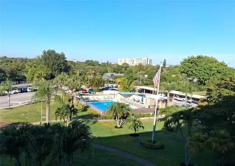 555 NW 4th Avenue Boca Raton FL 33432