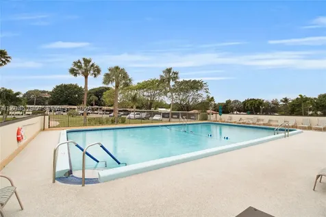 555 NW 4th Avenue Boca Raton FL 33432