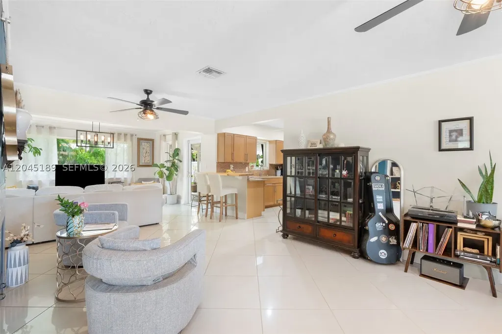 2601 NE 27th Way Fort Lauderdale FL 33306