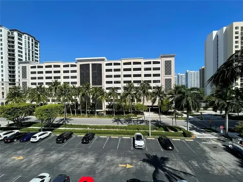 220 Kings Point Drive Sunny Isles Beach FL 33160