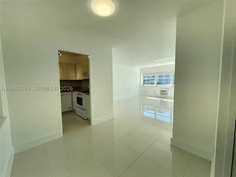 220 Kings Point Drive Sunny Isles Beach FL 33160