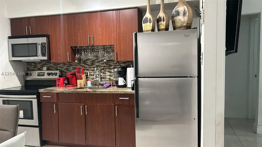 1332 SW 22nd Avenue Fort Lauderdale FL 33312