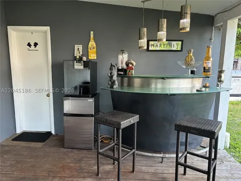 1332 SW 22nd Avenue Fort Lauderdale FL 33312