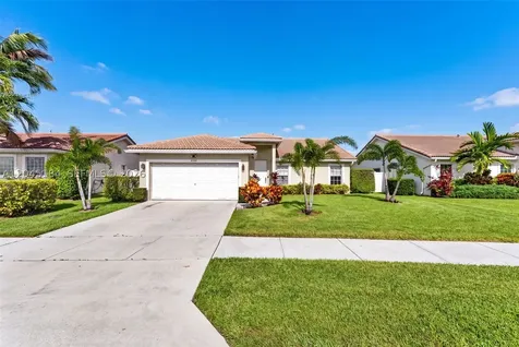 4461 NW 20th Avenue Oakland Park FL 33309