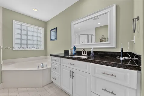 4461 NW 20th Avenue Oakland Park FL 33309