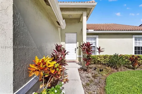 4461 NW 20th Avenue Oakland Park FL 33309