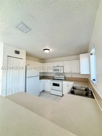 21339 SW 87th Court Cutler Bay FL 33189