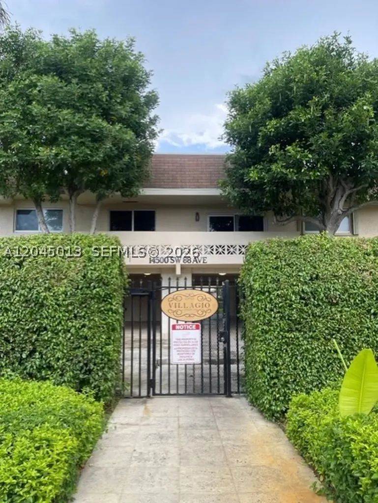 14500 SW 88th Avenue Palmetto Bay FL 33176