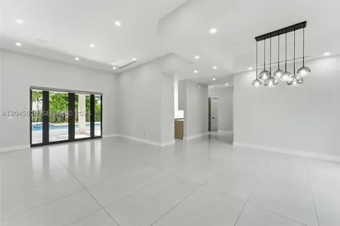16615 SW 82nd Court Palmetto Bay FL 33157