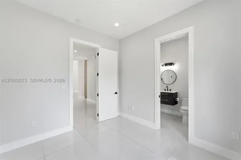 16615 SW 82nd Court Palmetto Bay FL 33157