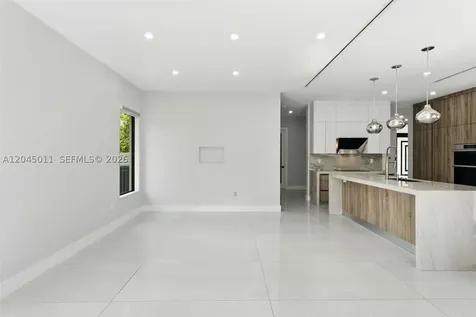 16615 SW 82nd Court Palmetto Bay FL 33157