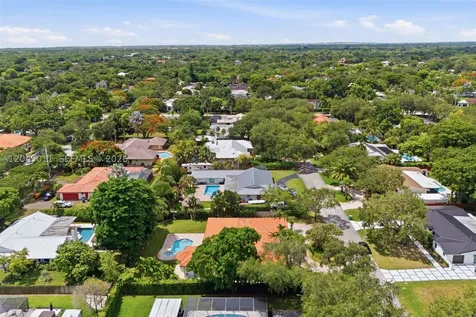 16615 SW 82nd Court Palmetto Bay FL 33157