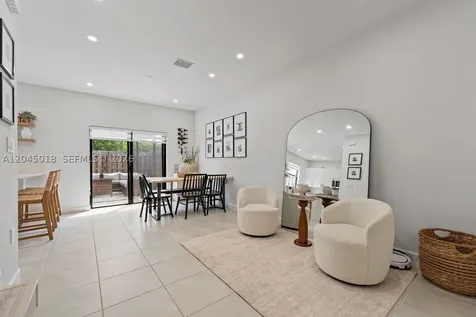 22961 SW 99th Avenue Cutler Bay FL 33190