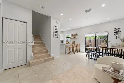 22961 SW 99th Avenue Cutler Bay FL 33190