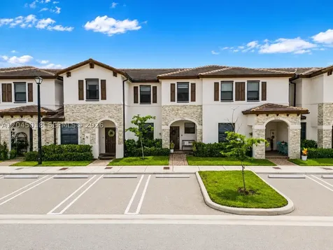 22961 SW 99th Avenue Cutler Bay FL 33190