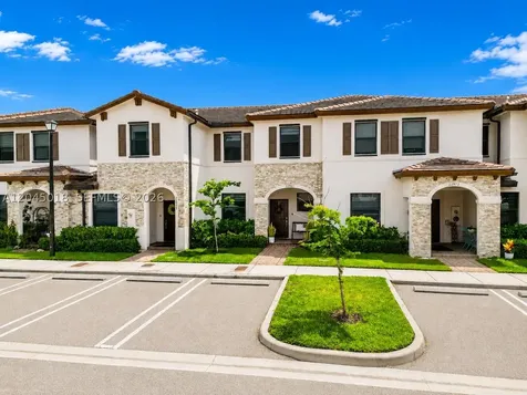 22961 SW 99th Avenue Cutler Bay FL 33190
