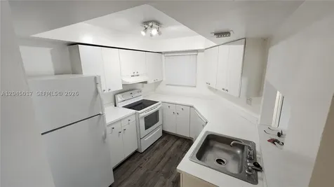 8305 SW 152nd Avenue Miami FL 33193
