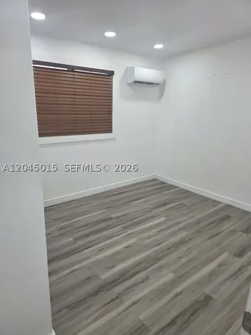23 Miami Gardens Road West Park FL 33023