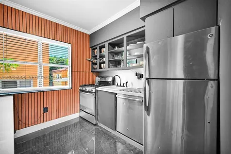 736 13th Street Miami Beach FL 33139