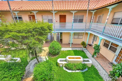 736 13th Street Miami Beach FL 33139