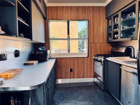 736 13th Street Miami Beach FL 33139