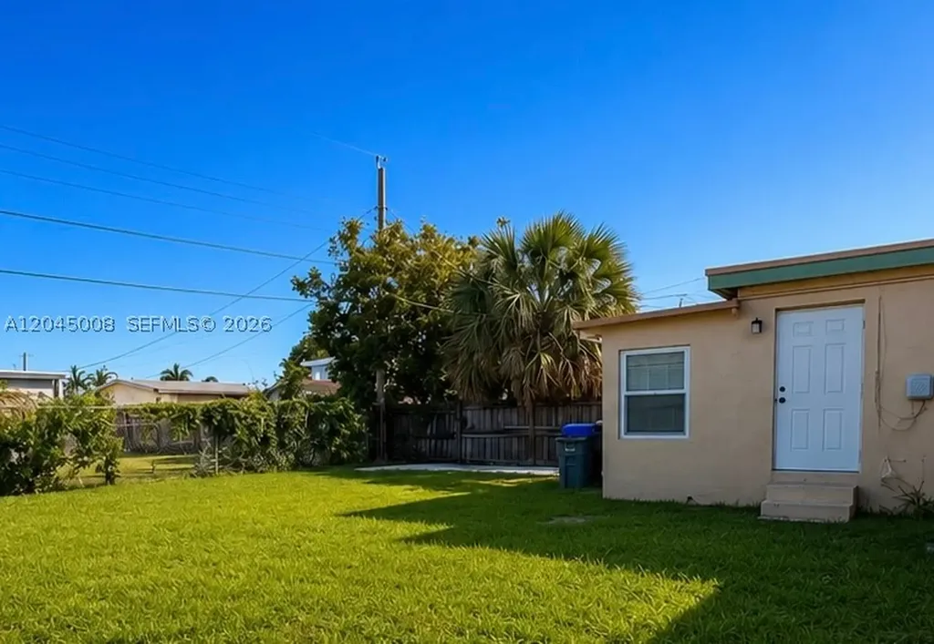 7720 Raleigh Street Hollywood FL 33024