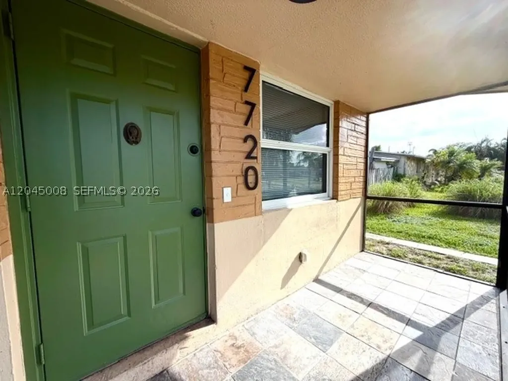 7720 Raleigh Street Hollywood FL 33024