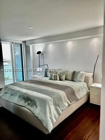 100 Bayview Drive Sunny Isles Beach FL 33160