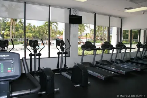 100 Bayview Drive Sunny Isles Beach FL 33160