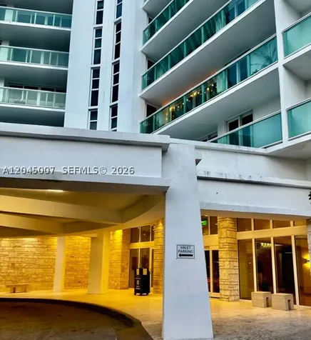 100 Bayview Drive Sunny Isles Beach FL 33160