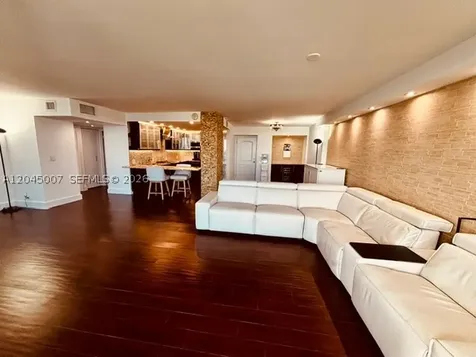 100 Bayview Drive Sunny Isles Beach FL 33160