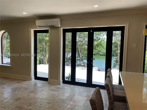 6230 Paradise Point Drive Palmetto Bay FL 33157