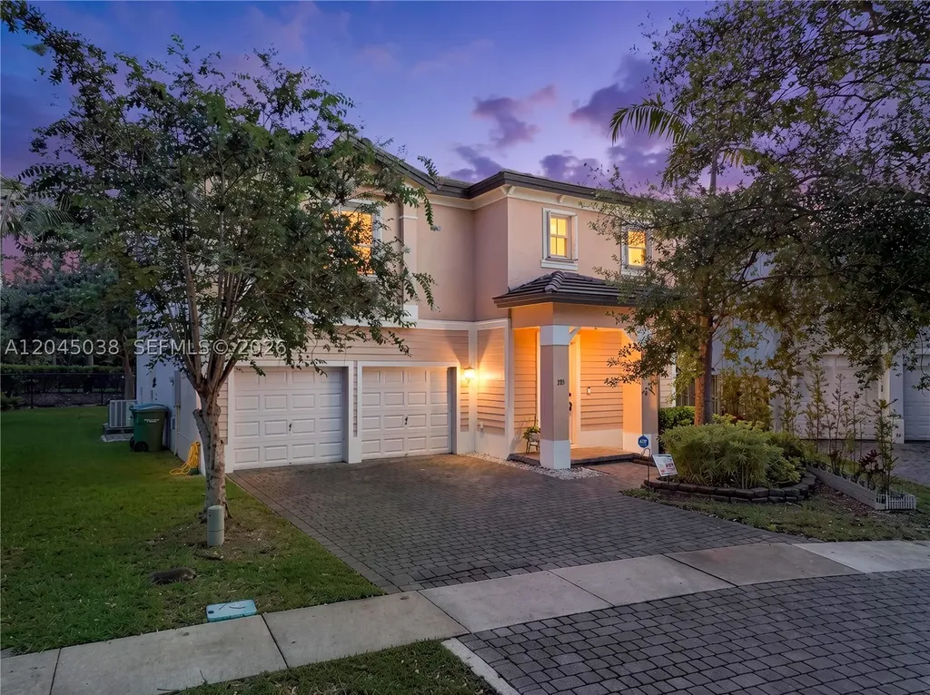 285 NE 32nd Terrace Homestead FL 33033